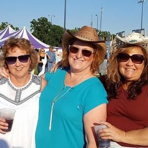 Meet your Posher, Joan